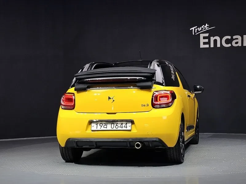 Citroen DS3  Cabrio 1.6 Bluehdi So Chic, снимка 4 - Автомобили и джипове - 56290133