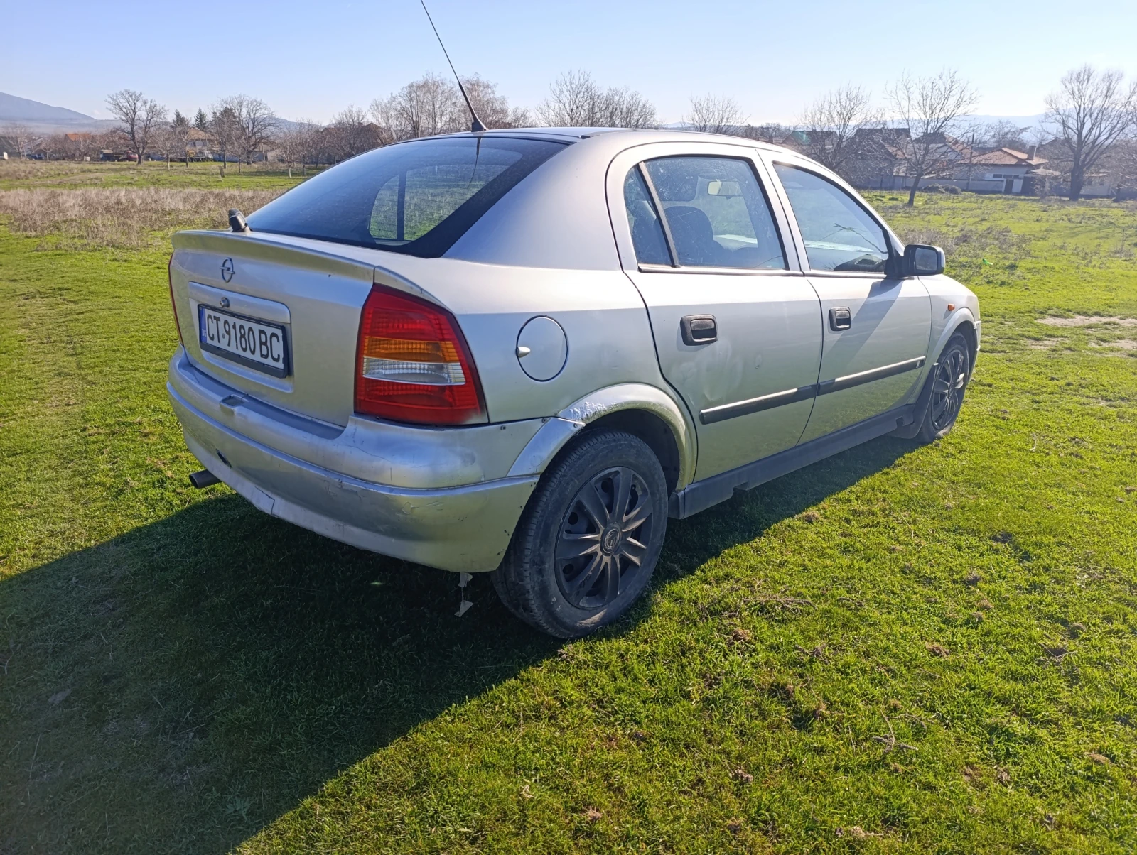 Opel Astra 1.6 стария мотор, снимка 1