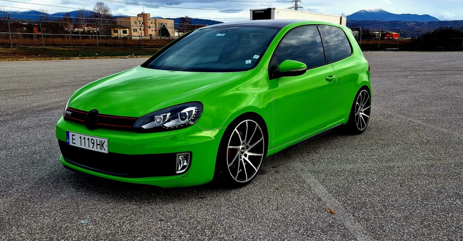 VW Golf 2.0 Бензин - изображение 10