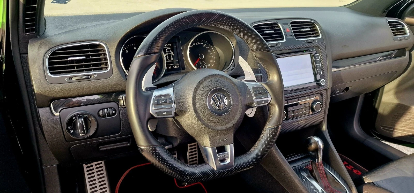 VW Golf 2.0 Бензин - изображение 3