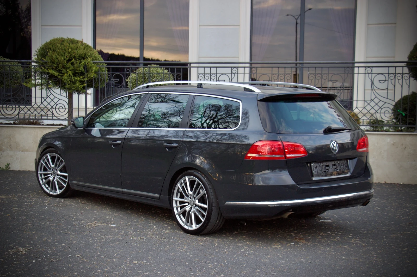 VW Passat /2.0TDI/177HP/DSG/R-Line/4Motion/ - изображение 4