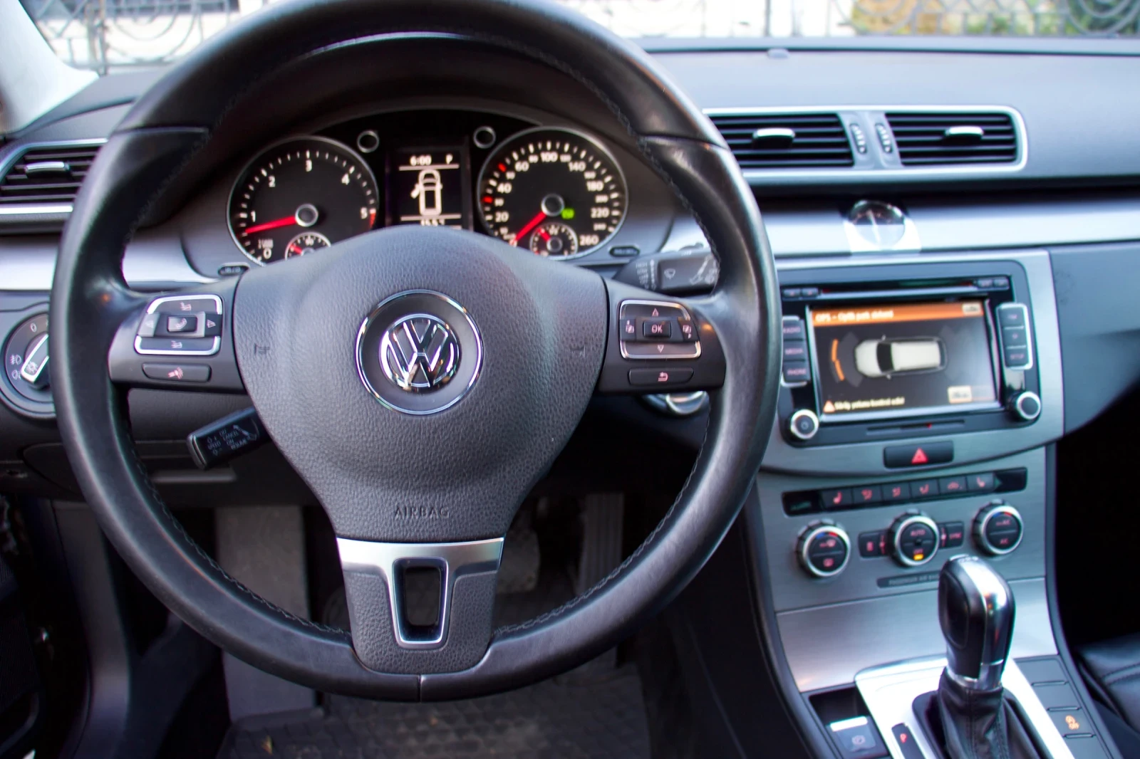 VW Passat /2.0TDI/177HP/DSG/R-Line/4Motion/ - изображение 8