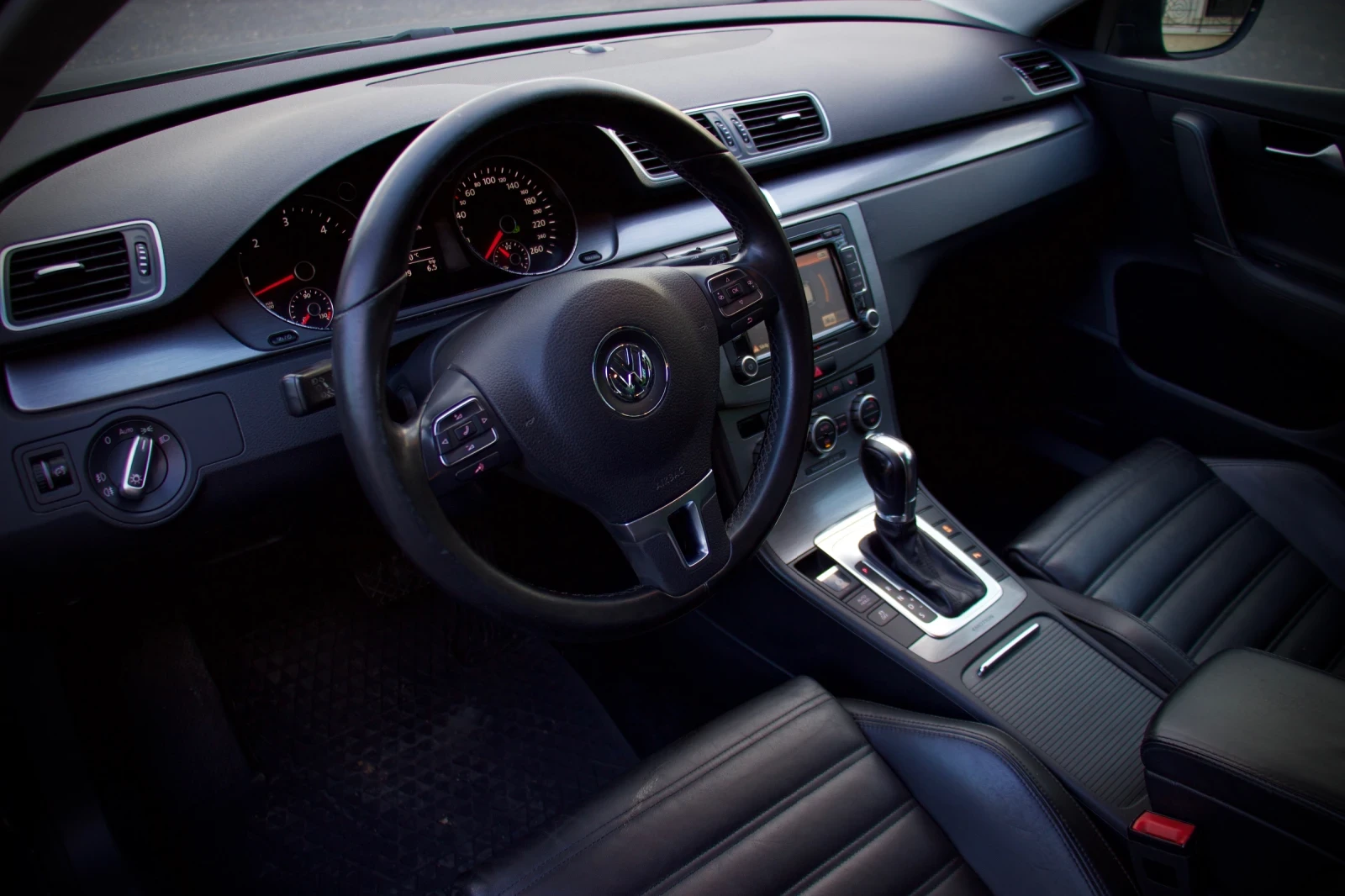 VW Passat /2.0TDI/177HP/DSG/R-Line/4Motion/ - изображение 7