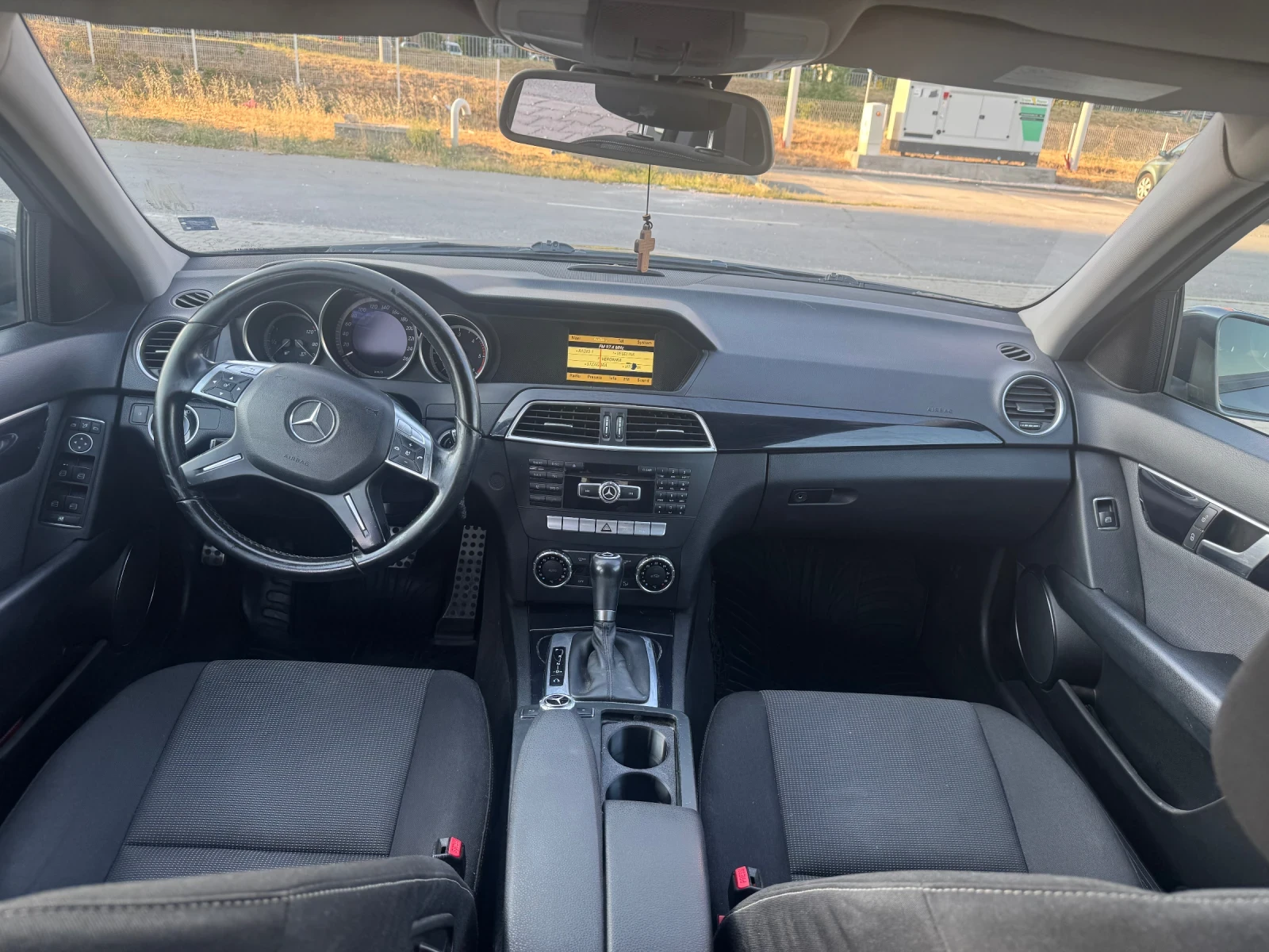 Mercedes-Benz C 220  - изображение 7