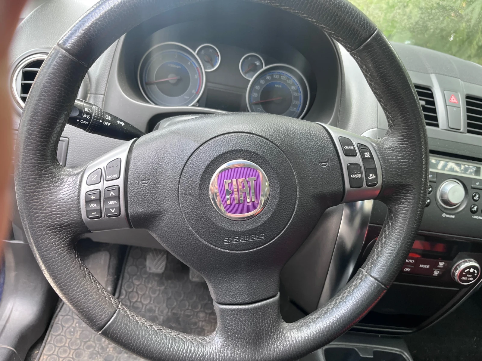 Fiat Sedici 2.0 Multijet 4x4 - изображение 6