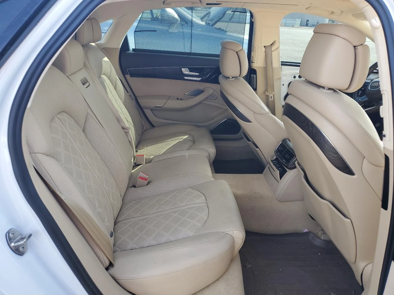 Audi A8 L 4.0T Matrix* Обдух* BOSE* Head-Up* 360* Масаж*  - изображение 10