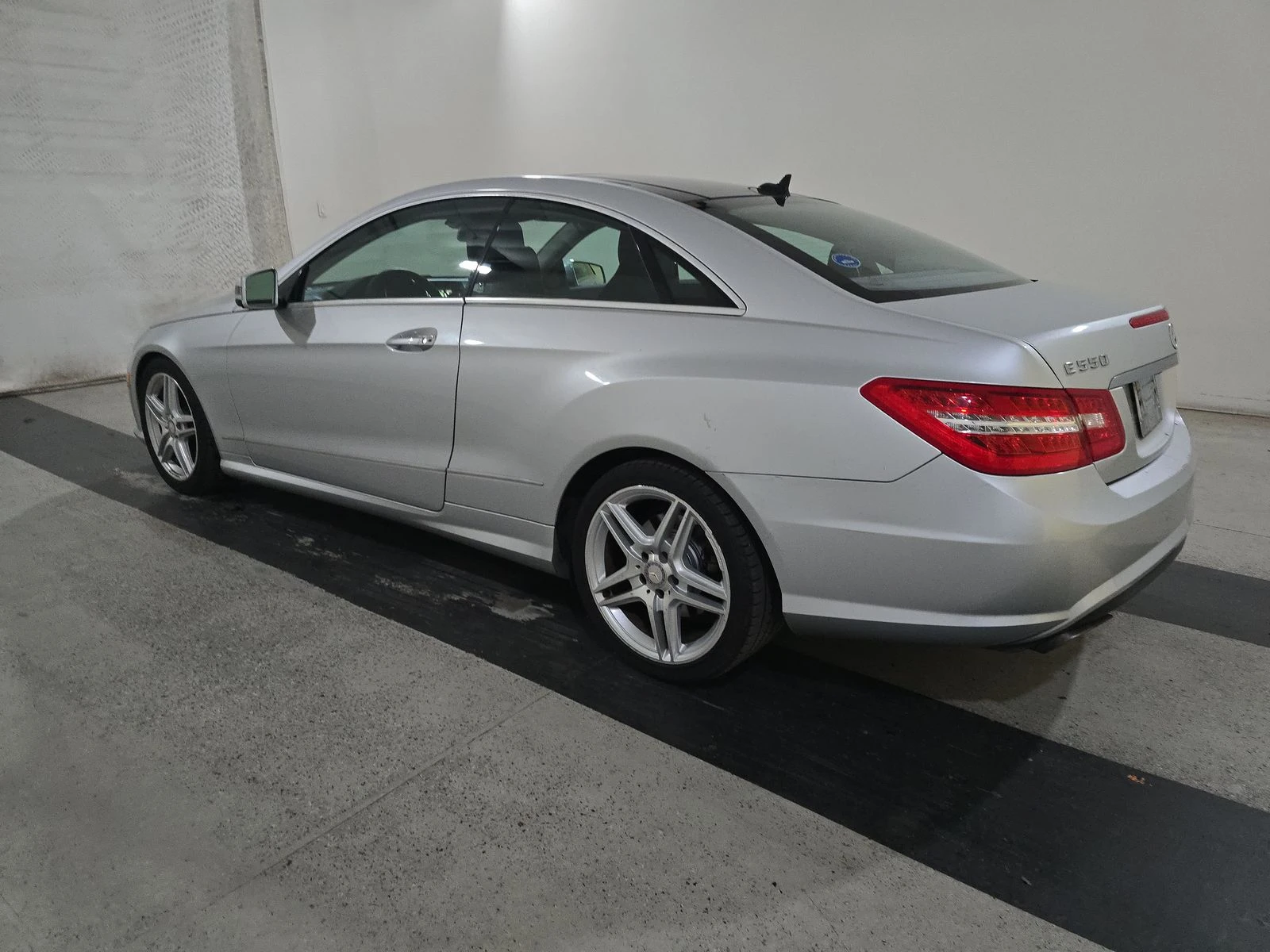 Mercedes-Benz E 500  - изображение 6