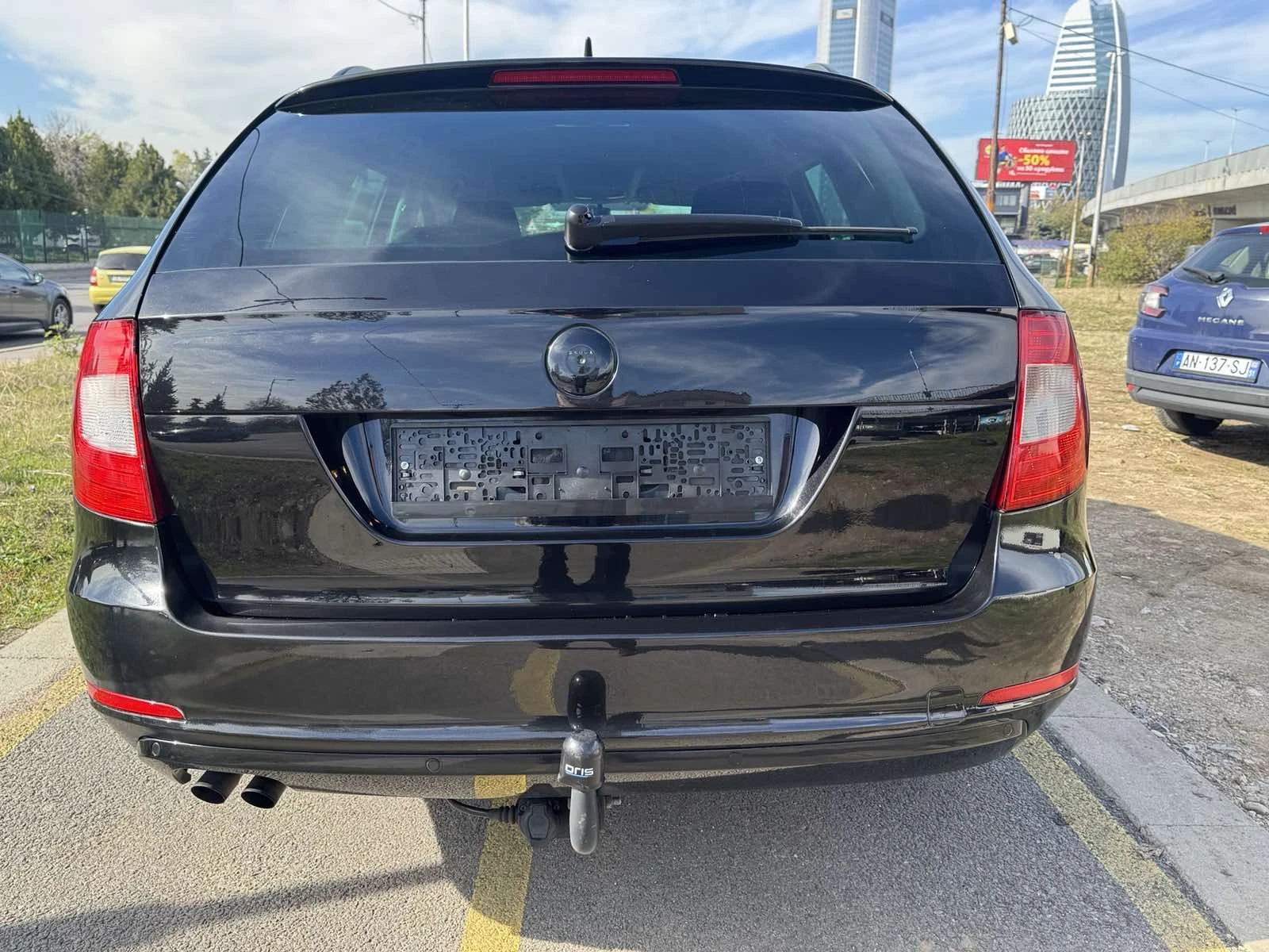 Skoda Superb Лек автомобил - изображение 8