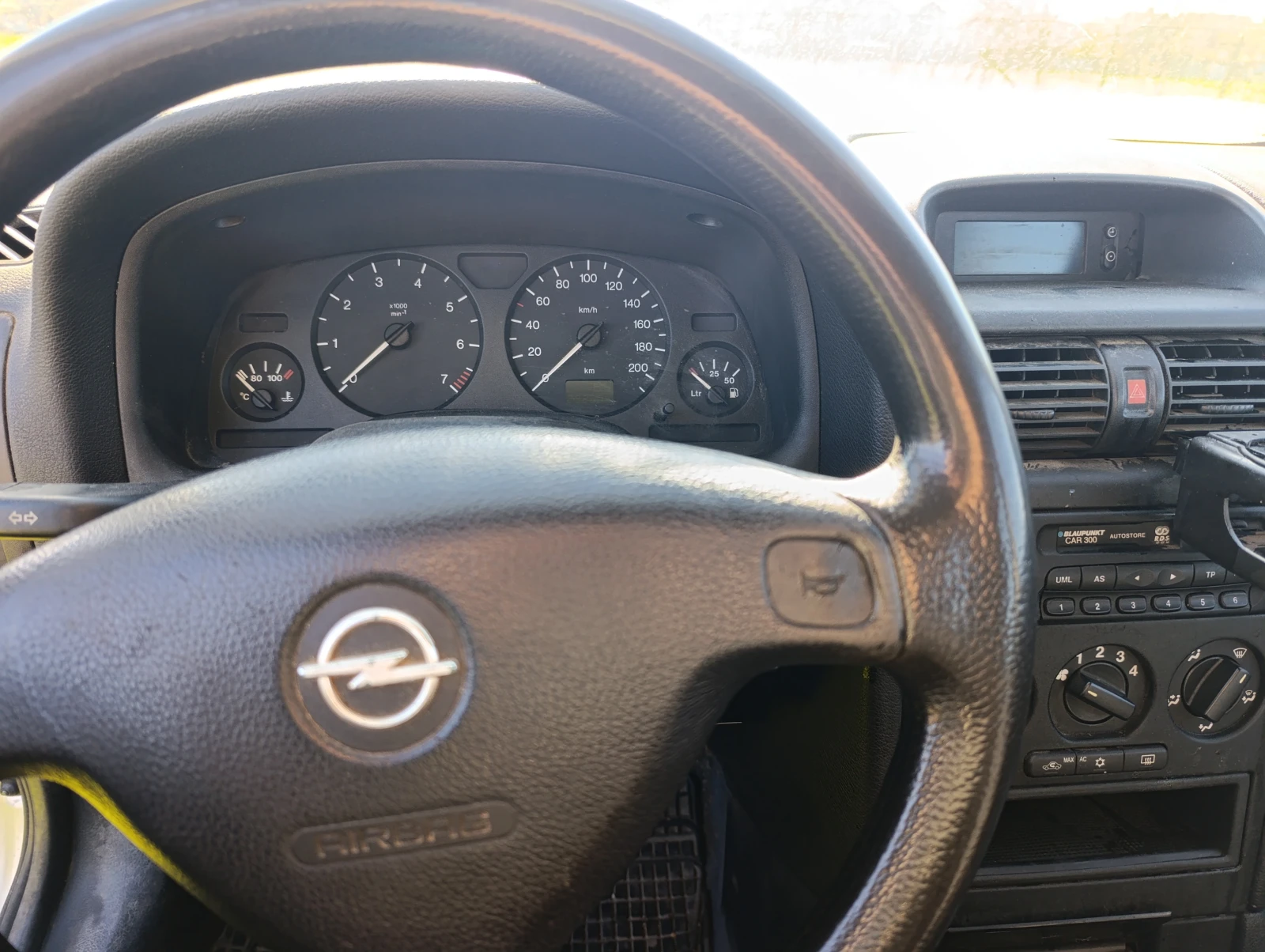 Opel Astra 1.6 ������ ����� | Mobile.bg � ����������� 4