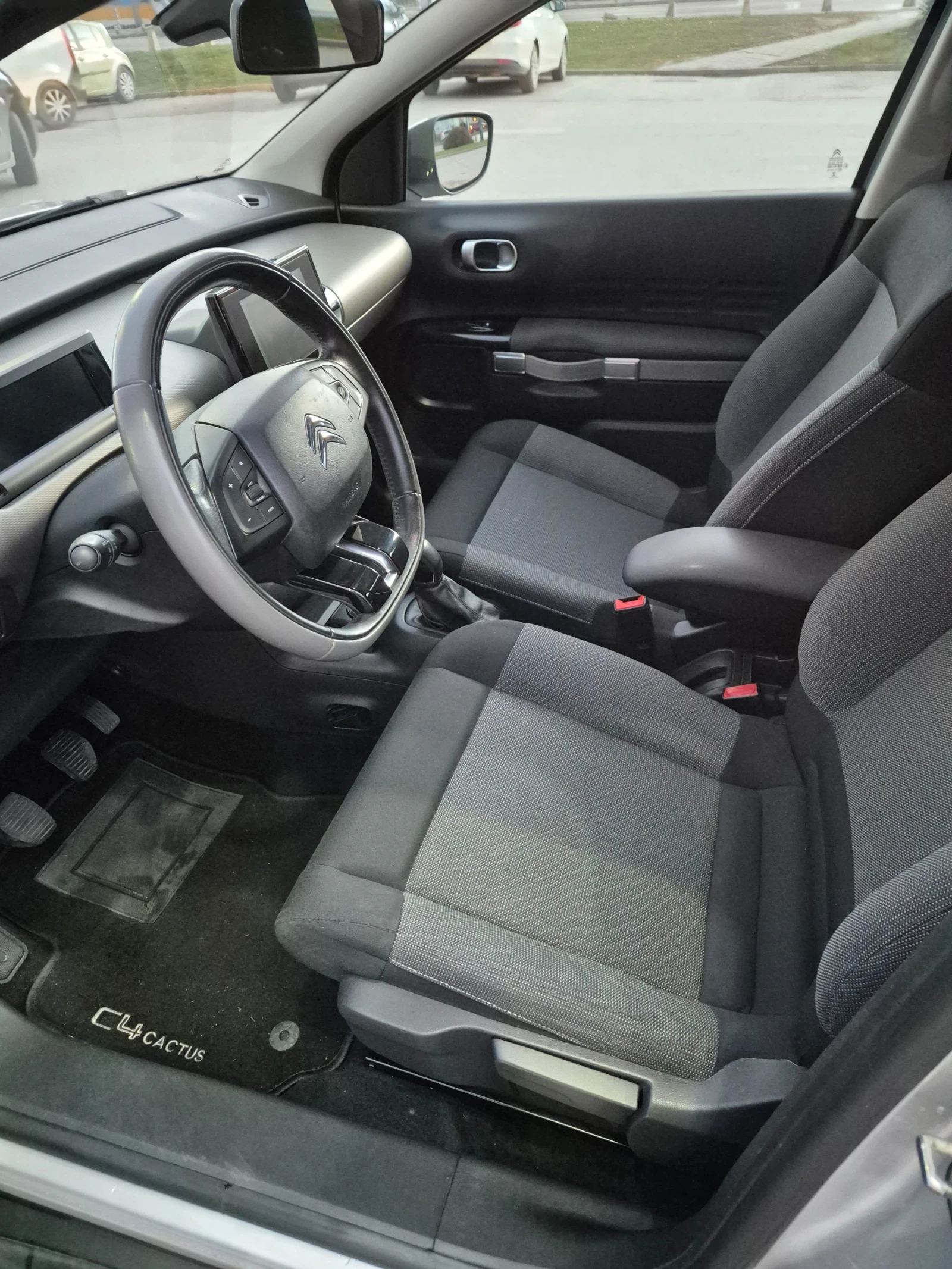 Citroen C4 Cactus  - изображение 6