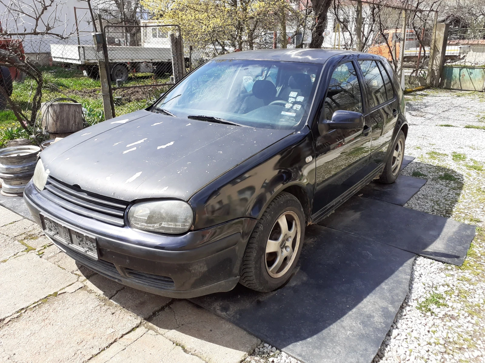 VW Golf 1.6 sr, снимка 2 - Автомобили и джипове - 54037480