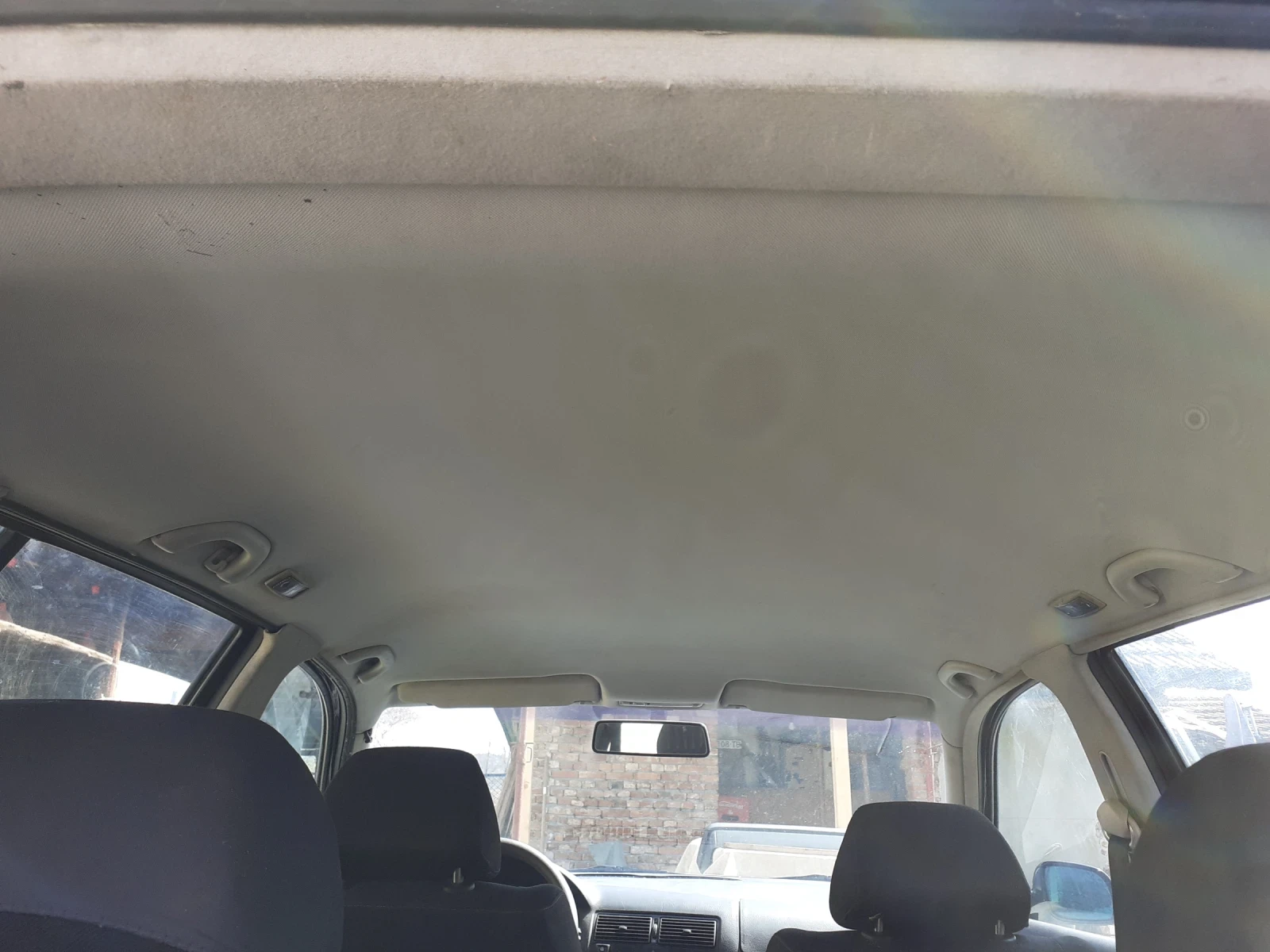 VW Golf 1.6 sr, снимка 7 - Автомобили и джипове - 54037480