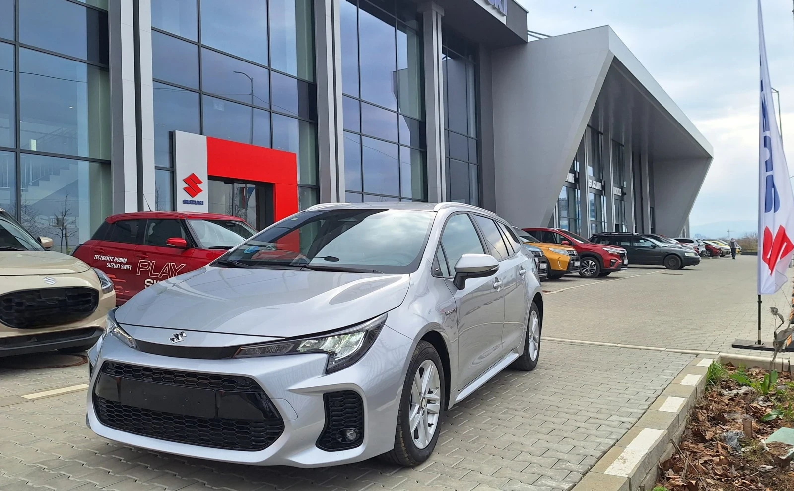 Toyota Corolla 1.8 Hybrid Бензин 140кс. 2024г. 30хил.км eCVT , снимка 9 - Автомобили и джипове - 54079168