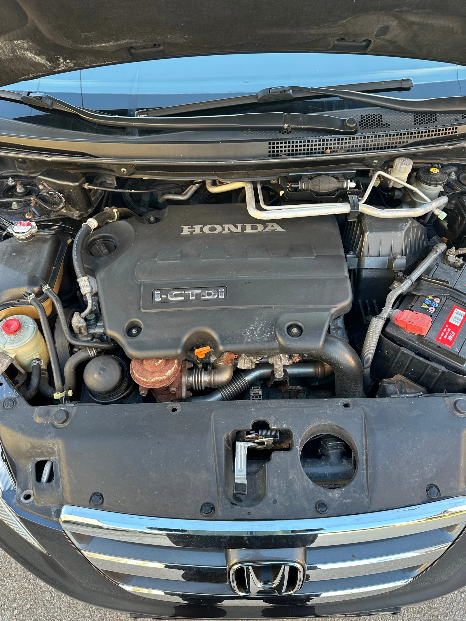 Honda Fr-v 2.2 CDTI, снимка 16 - Автомобили и джипове - 54134892