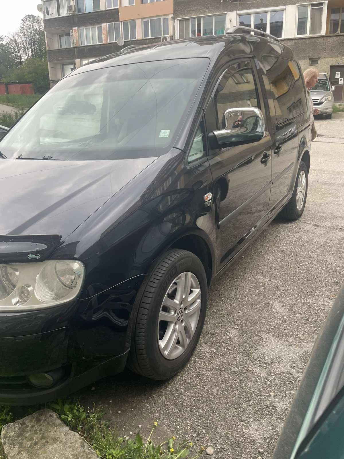 VW Caddy Life, снимка 3 - Автомобили и джипове - 54512031