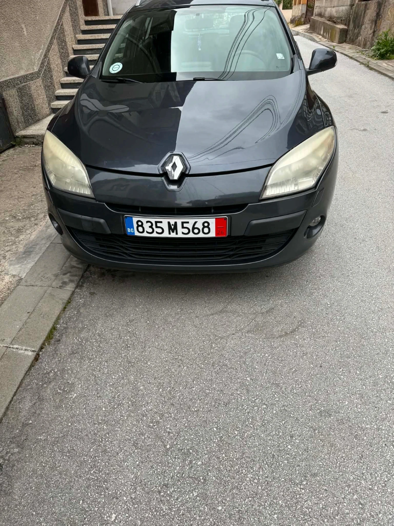 Renault Megane 1.5 DCI, снимка 8 - Автомобили и джипове - 54611162