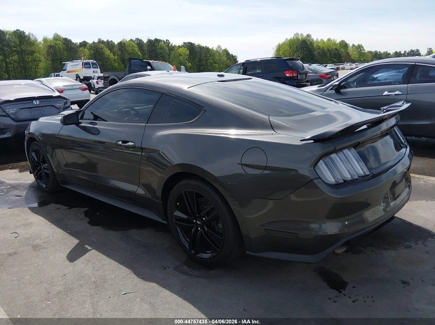 Ford Mustang 2.3l Ecoboost, снимка 3 - Автомобили и джипове - 54655738