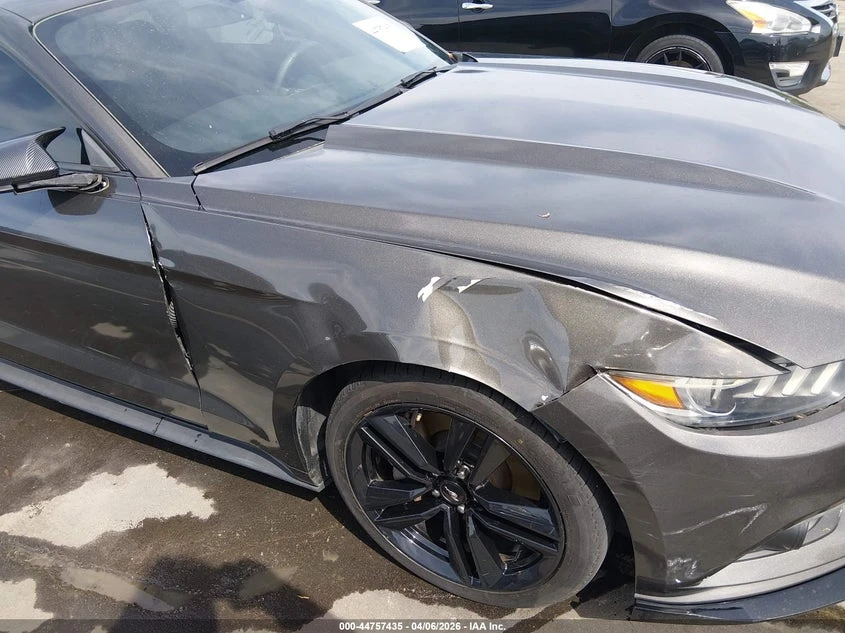 Ford Mustang 2.3l Ecoboost, снимка 6 - Автомобили и джипове - 54655738