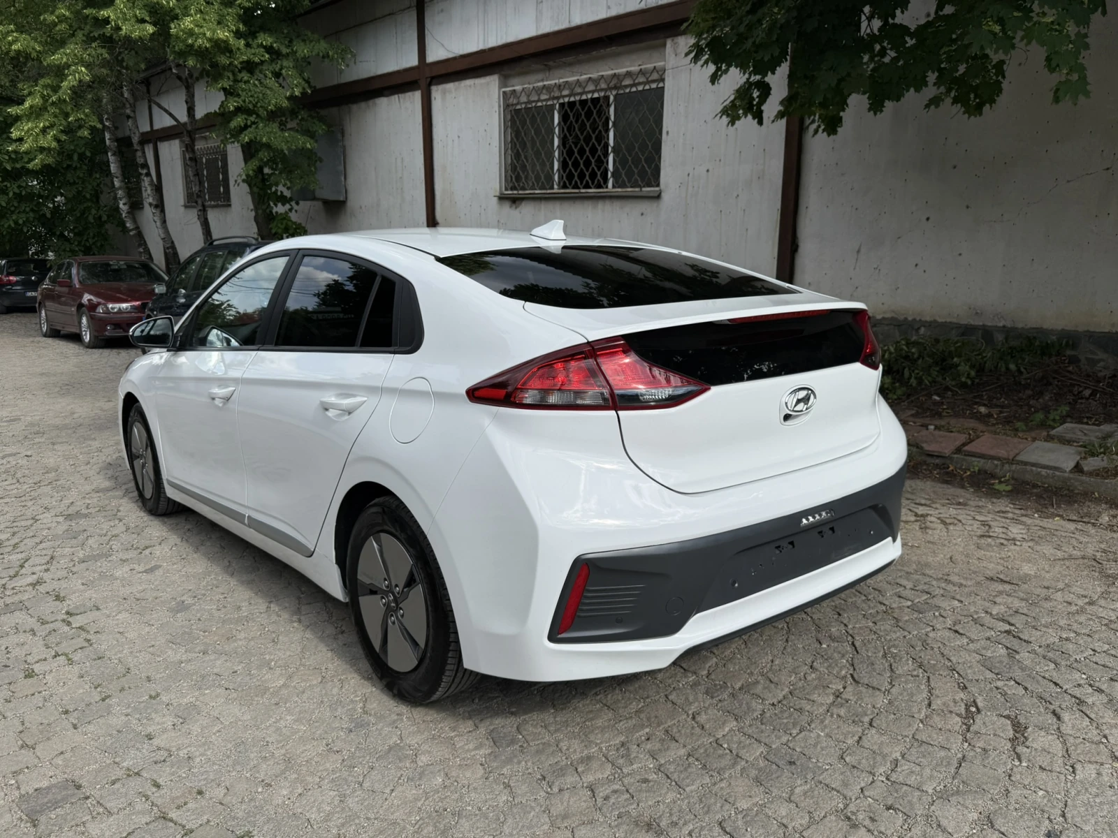 Hyundai Ioniq HYBRID/FACELIFT, снимка 6 - Автомобили и джипове - 54887501