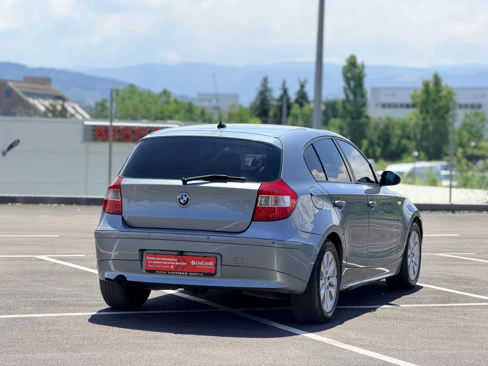 BMW 120 Автомат, нави-Лизинг през Уникредит , снимка 6 - Автомобили и джипове - 55027030