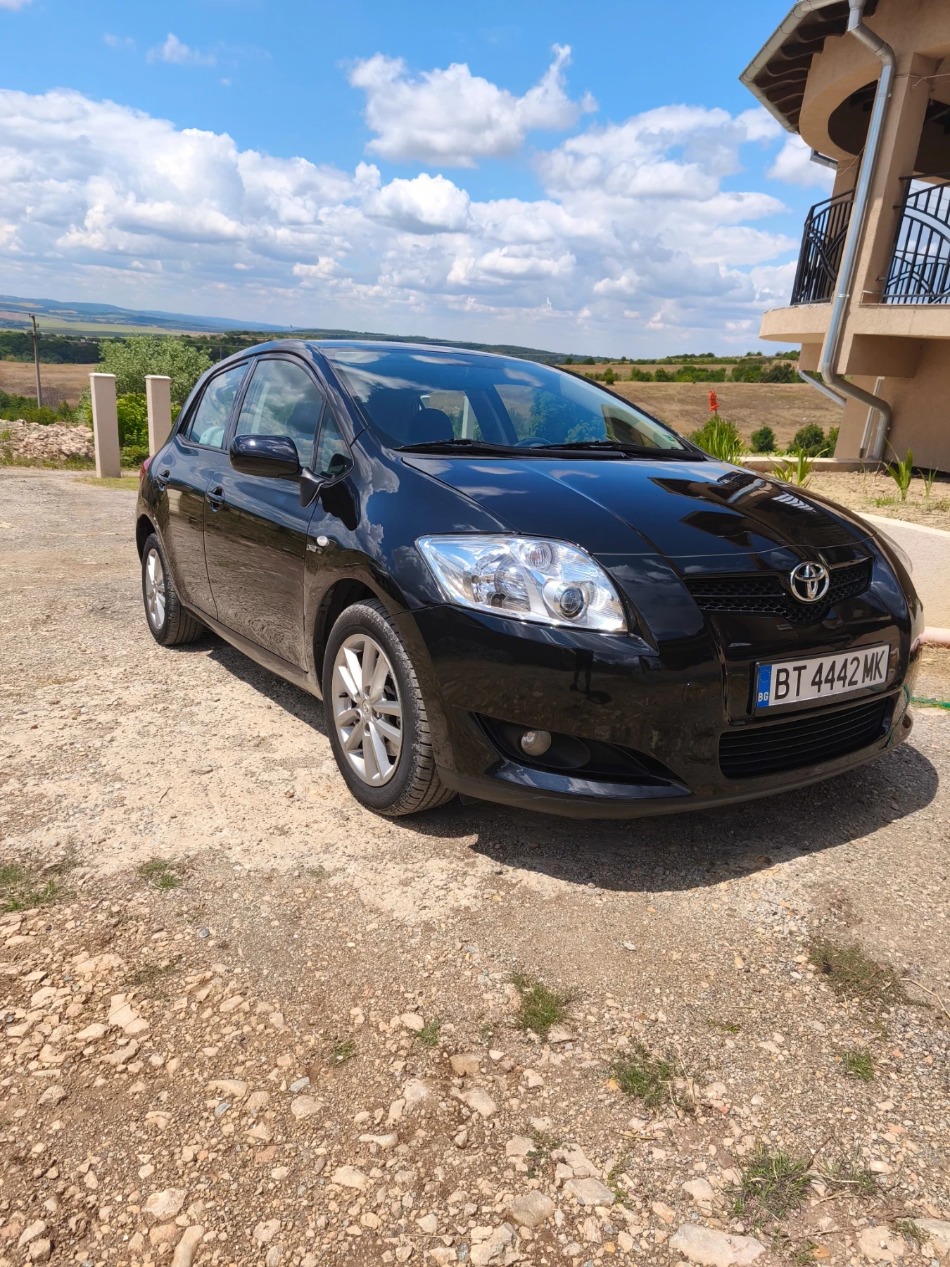 Toyota Auris, снимка 3 - Автомобили и джипове - 55398586
