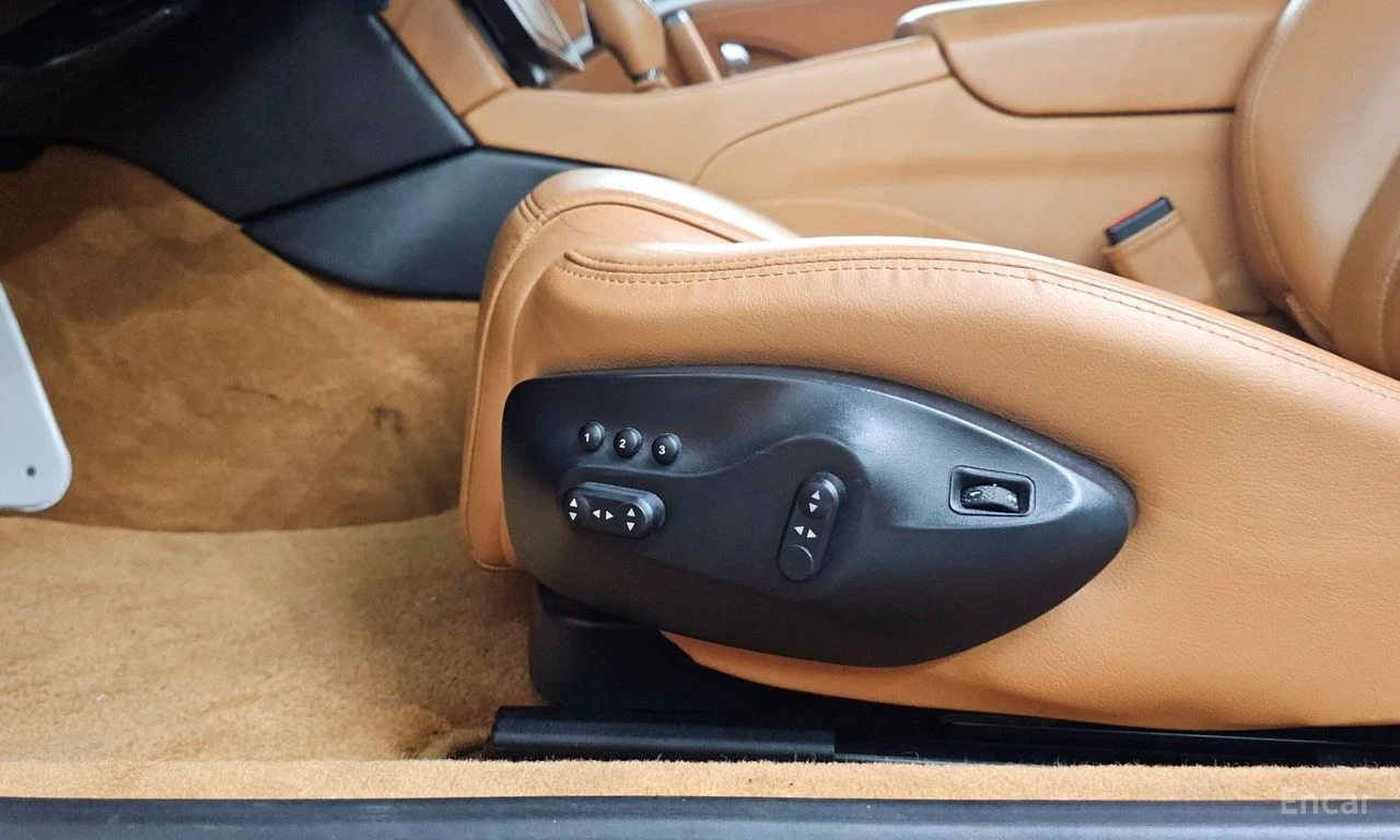 Maserati GranTurismo 4.2* V8, снимка 15 - Автомобили и джипове - 55449438