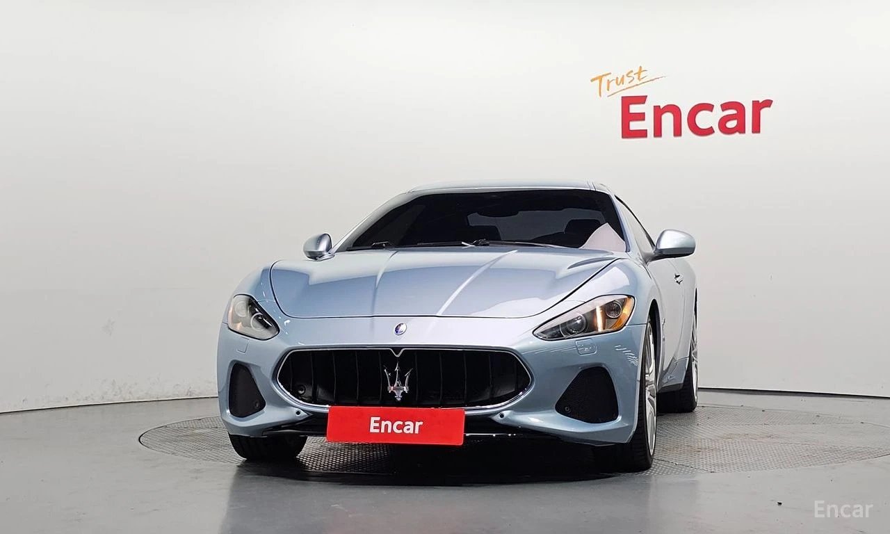 Maserati GranTurismo 4.2* V8, снимка 3 - Автомобили и джипове - 55449438