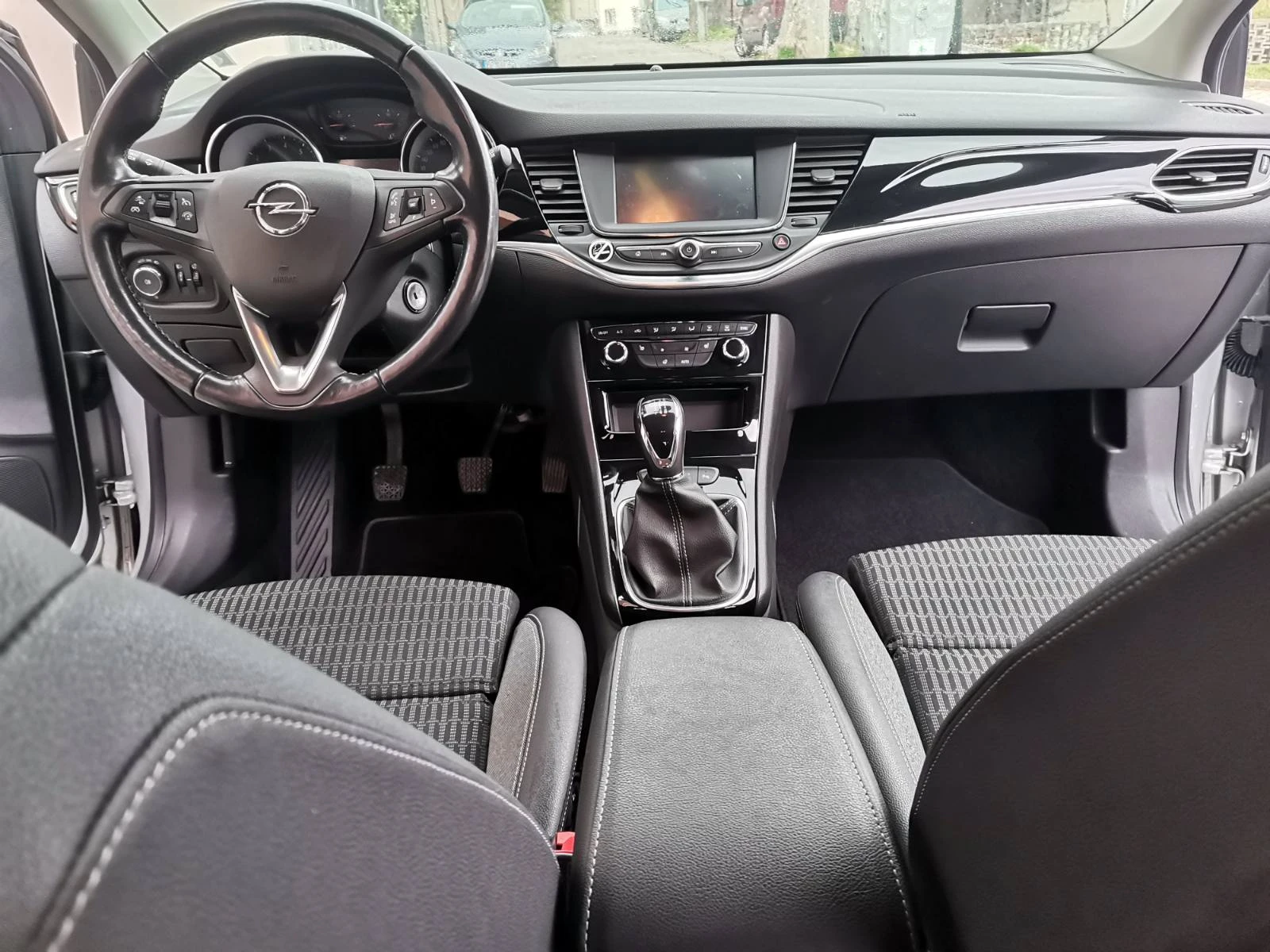 Opel Astra, снимка 10 - Автомобили и джипове - 55728690