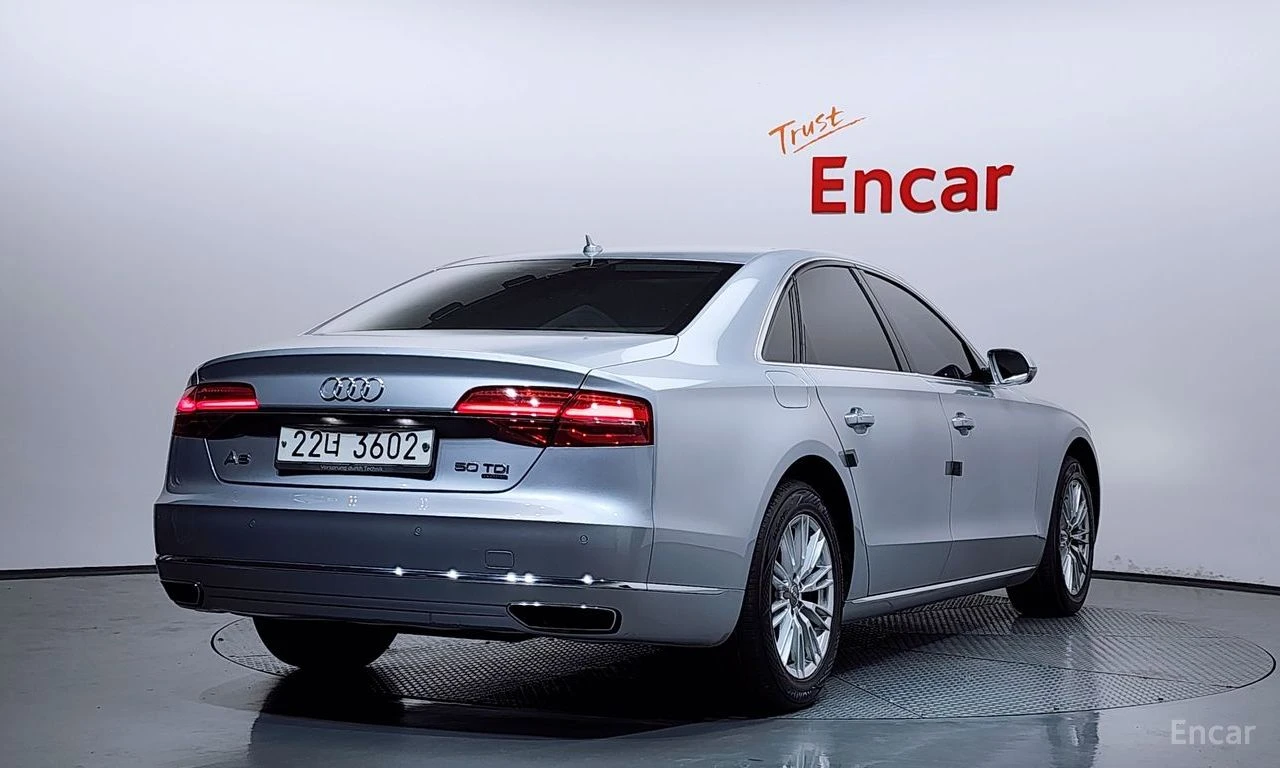 Audi A8 3.0TDI QUATTRO| ПАНО| КАМЕРА| НАДУВАНЕ| ОБДУХ, снимка 2 - Автомобили и джипове - 55899322