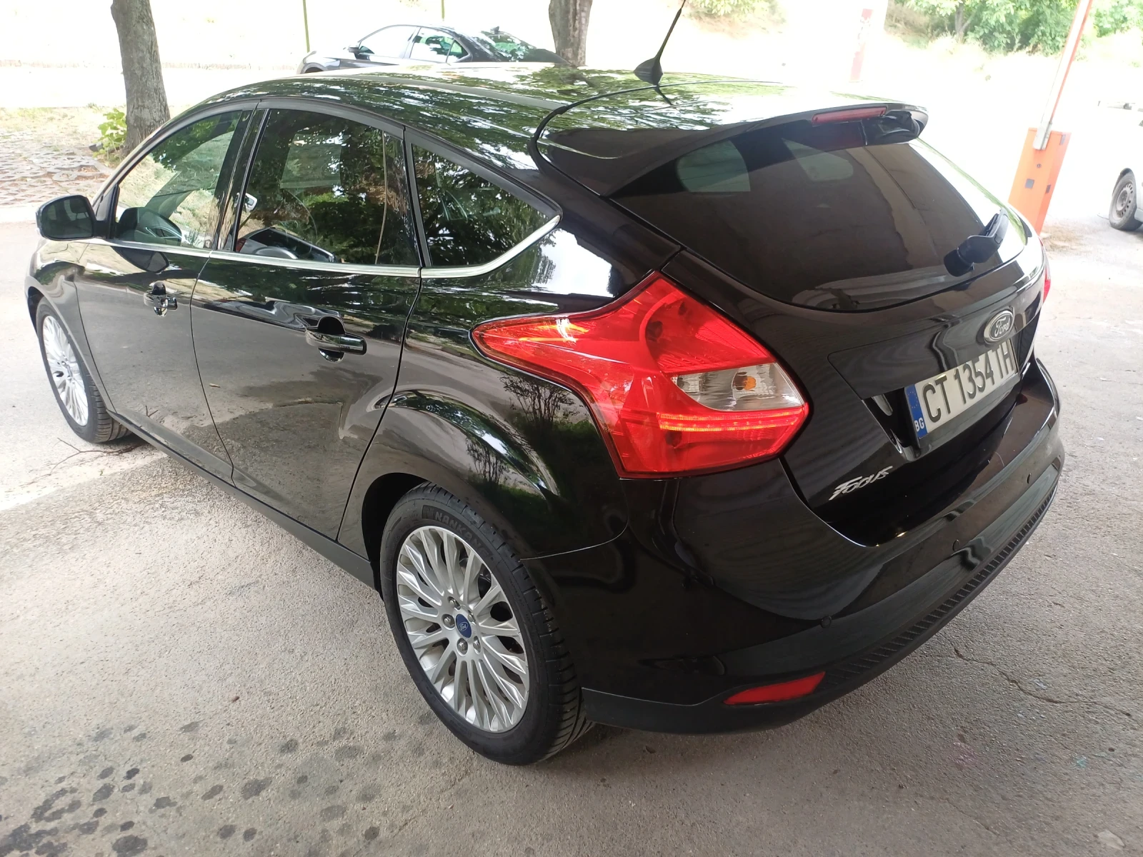 Ford Focus 1.6 tdci, снимка 4 - Автомобили и джипове - 56123887