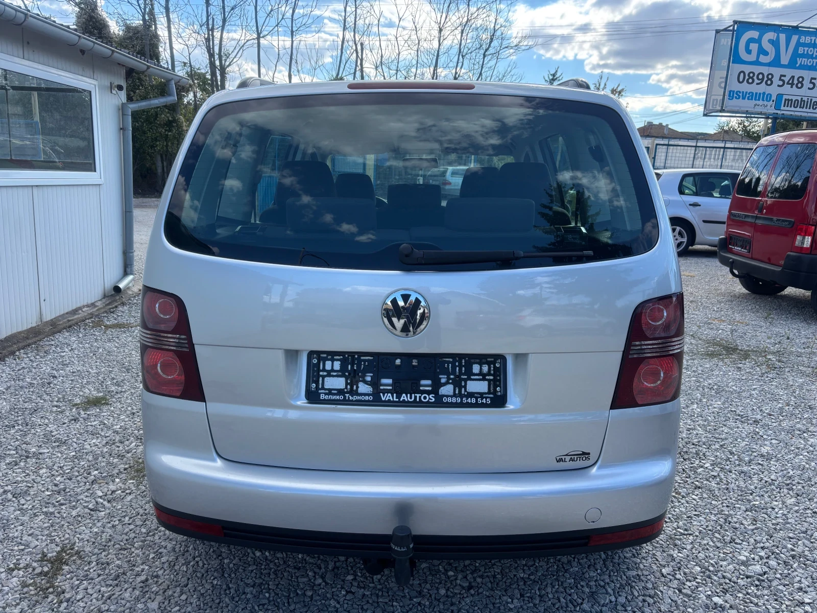 VW Touran 1.9TDI 7 МЕСТА ТЕГЛИЧ НОВ ВНОС ГЕРМАНИЯ, снимка 6 - Автомобили и джипове - 56213542