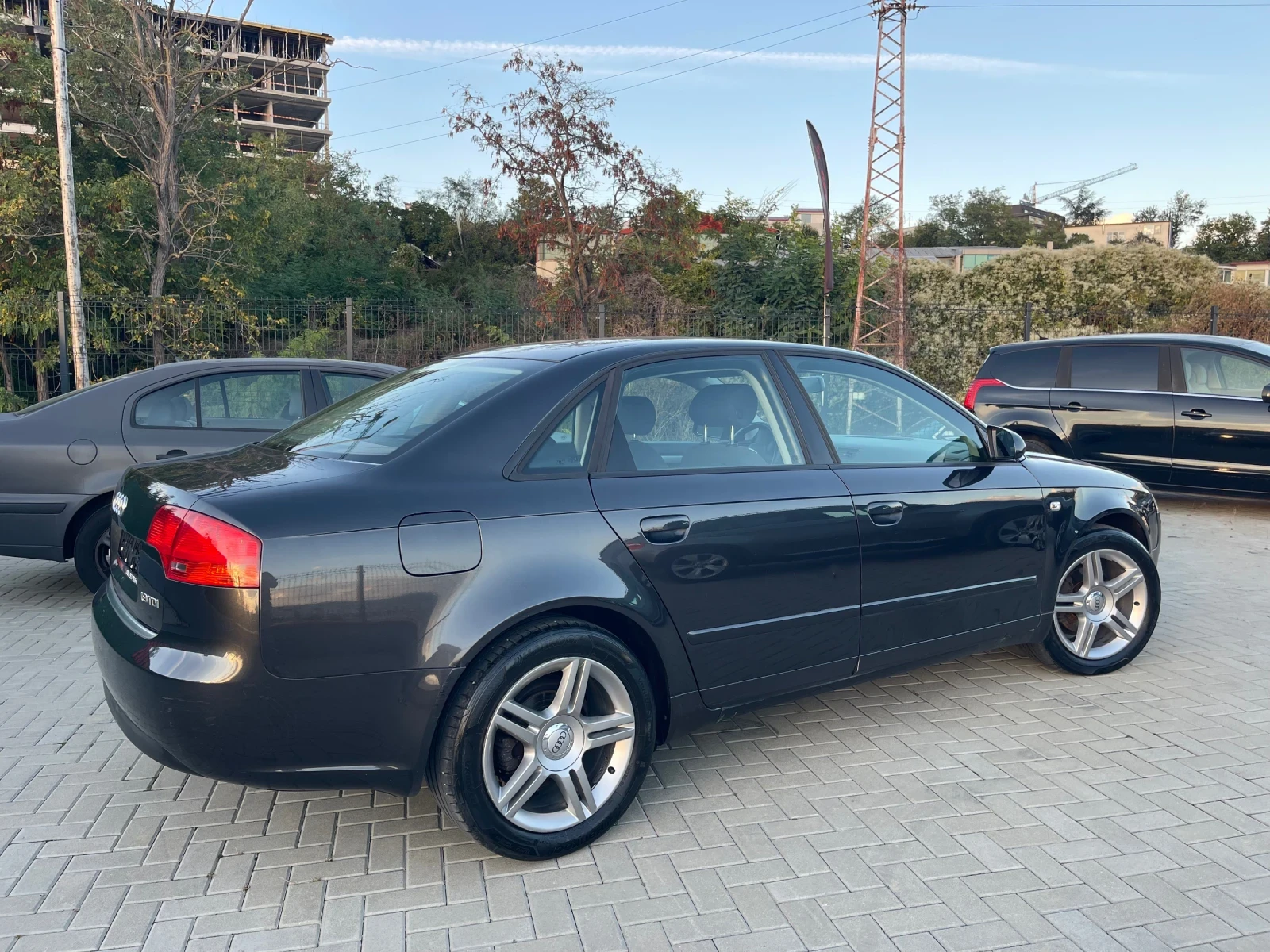 Audi A4 1.9 TDI, снимка 6 - Автомобили и джипове - 56332085
