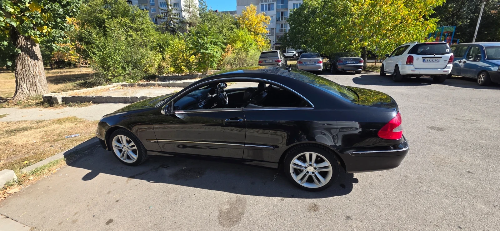 Mercedes-Benz CLK, снимка 8 - Автомобили и джипове - 56346535