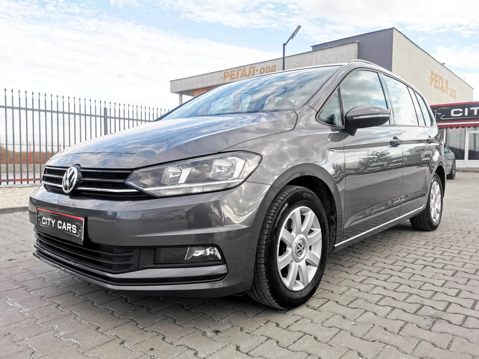 VW Touran 1.6 TDI | Mobile.bg � ����������� 4