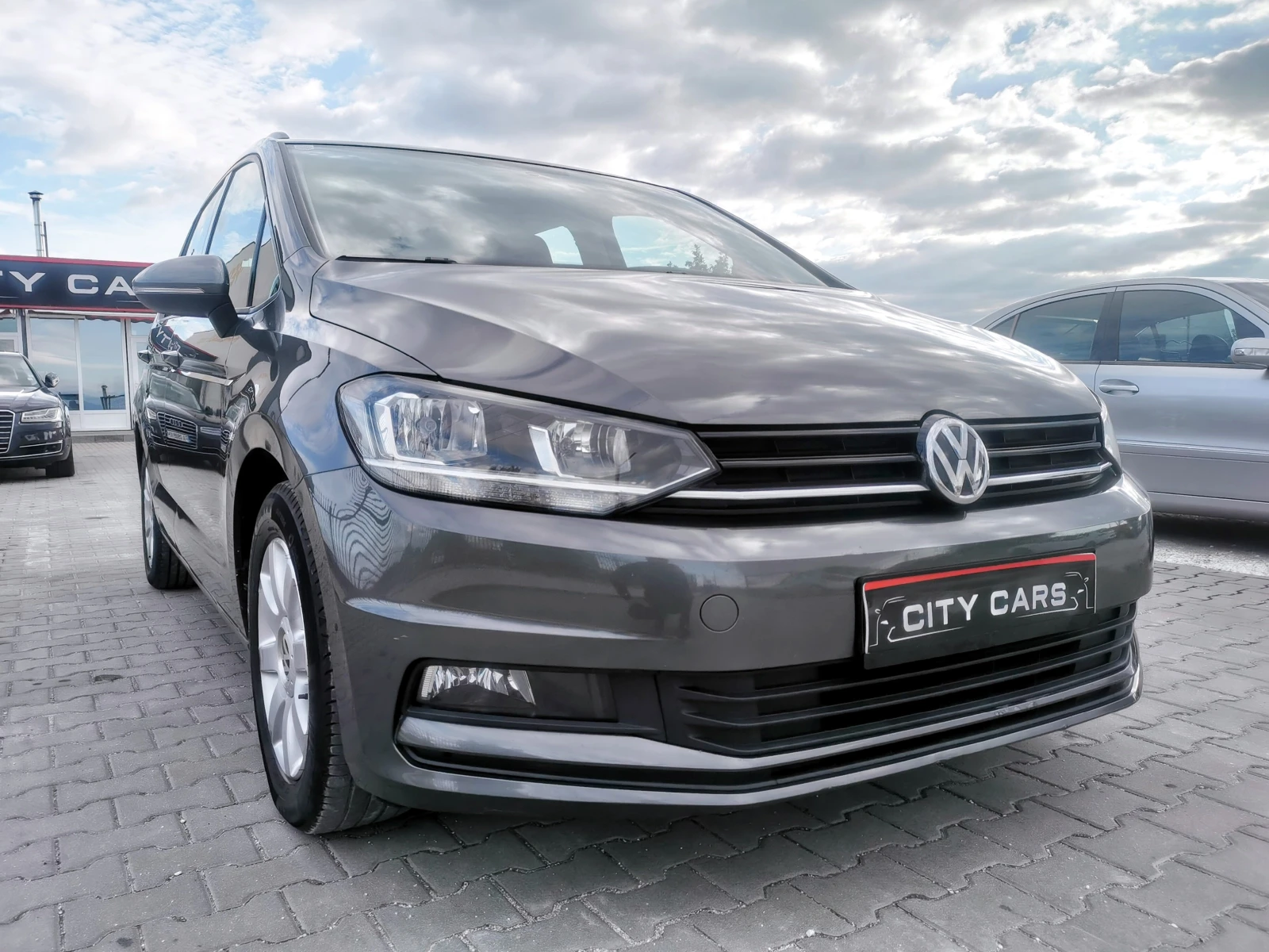 VW Touran 1.6 TDI | Mobile.bg � ����������� 3