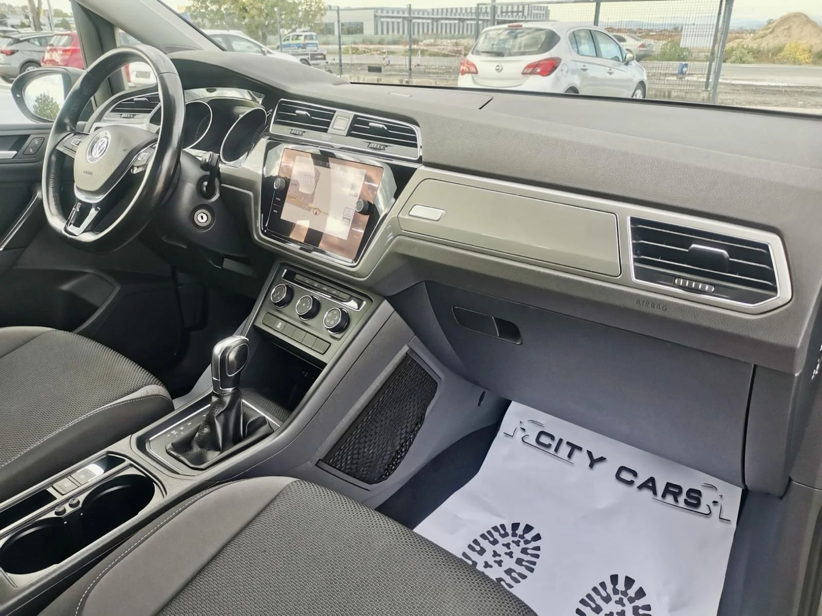 VW Touran 1.6 TDI | Mobile.bg � ����������� 13