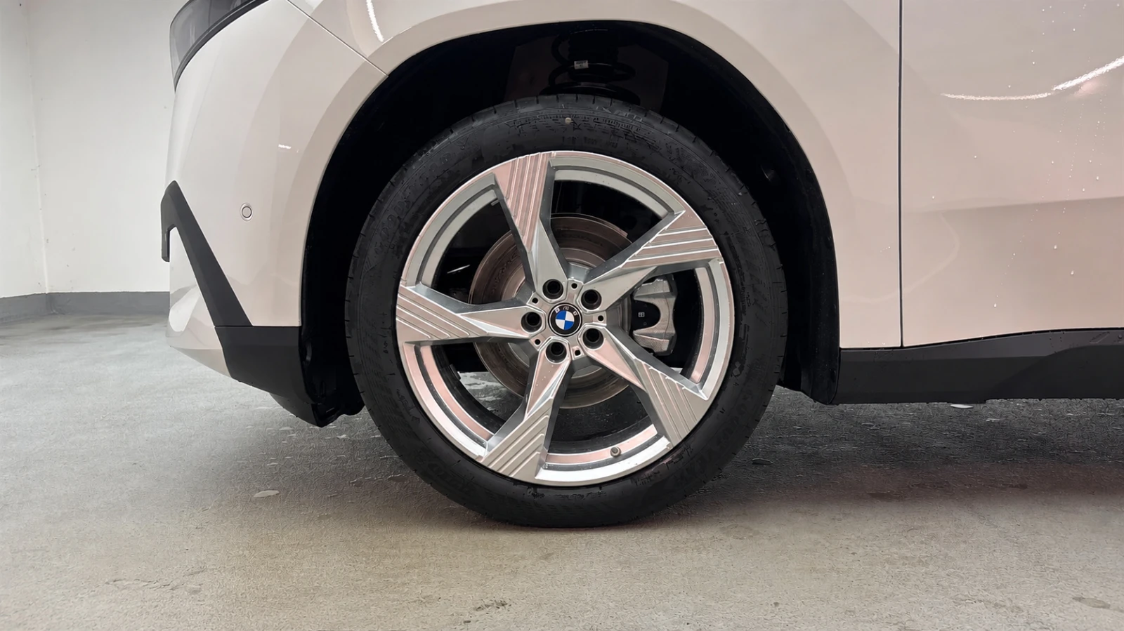 BMW iX3 40 | Mobile.bg � ����������� 3