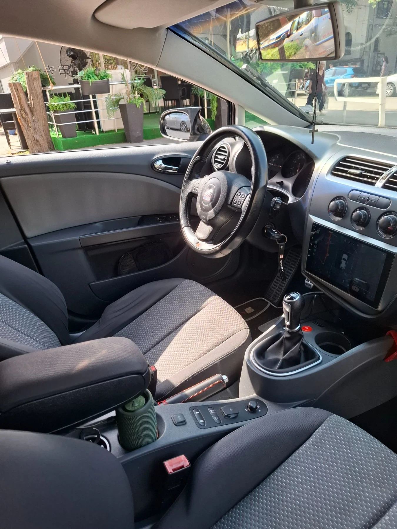 Seat Leon, снимка 6 - Автомобили и джипове - 56685206