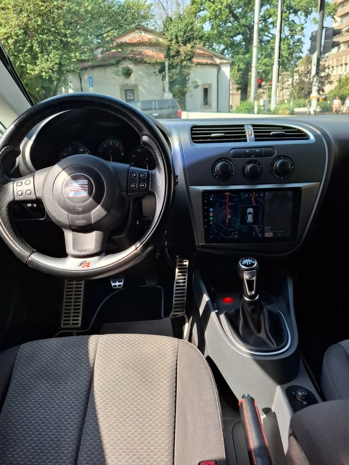 Seat Leon, снимка 7 - Автомобили и джипове - 56685206