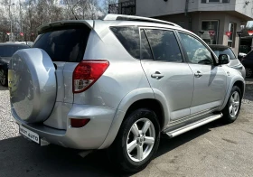 Toyota Rav4 2.2D-CAT 177HP 151 000KM AWD KEYLESS ШИБЕДАХ, снимка 5