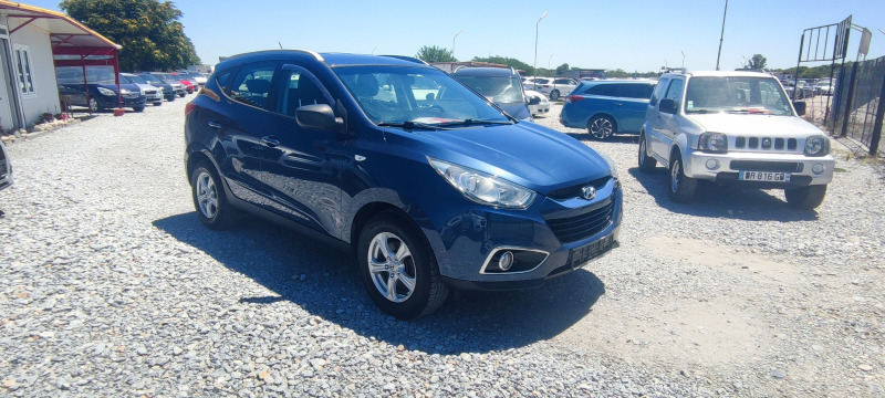 Hyundai IX35 2.0crdi 136 к с, снимка 3 - Автомобили и джипове - 46500497