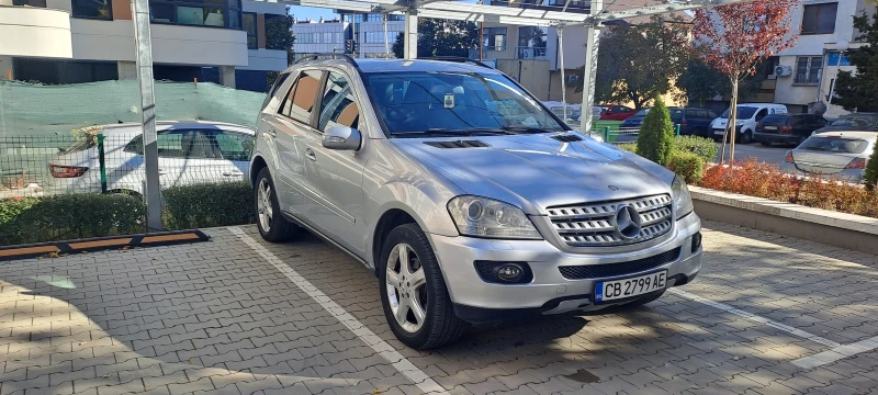 Mercedes-Benz ML 320, снимка 1 - Автомобили и джипове - 47831893