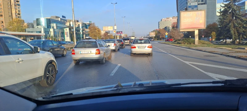 Mercedes-Benz ML 320, снимка 15 - Автомобили и джипове - 47831893