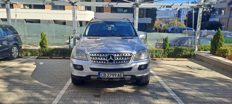 Mercedes-Benz ML 320, снимка 2 - Автомобили и джипове - 47831893