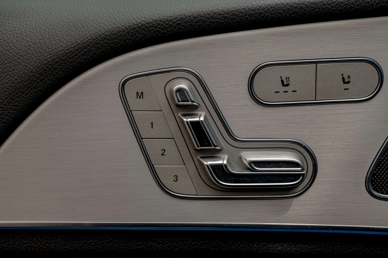 Mercedes-Benz GLE 350 e/AMG/4Matic/Coupe/Подгрев/Камера/, снимка 8 - Автомобили и джипове - 50917107