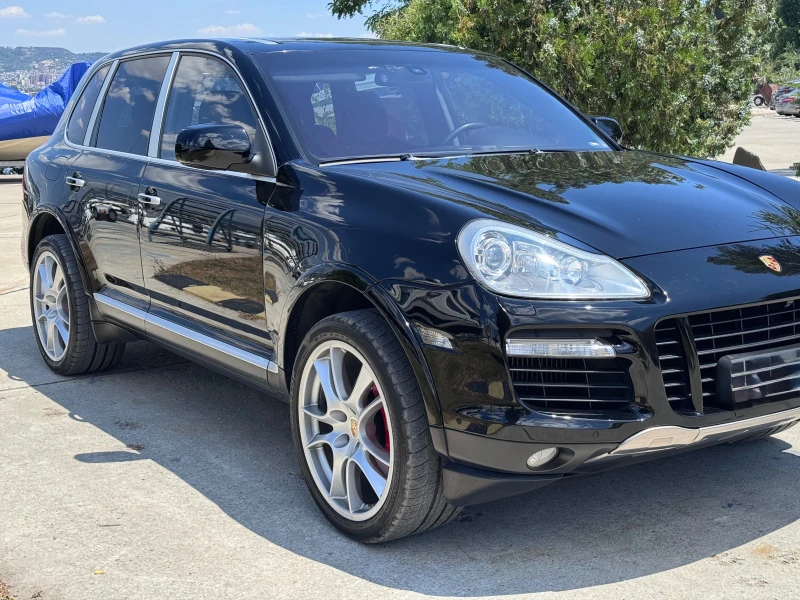 Porsche Cayenne V8* TURBO* PANO* PDCC* теглич* CarPlay* Bose, снимка 3 - Автомобили и джипове - 52524847