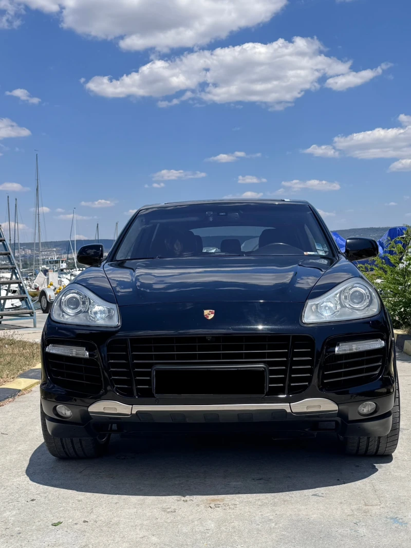 Porsche Cayenne V8* TURBO* PANO* PDCC* теглич* CarPlay* Bose, снимка 4 - Автомобили и джипове - 52524847