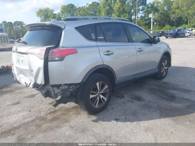 Toyota Rav4 2.5L I-4 DOHC, VVT, 176HP Front Wheel Drive, снимка 10 - Автомобили и джипове - 52773750