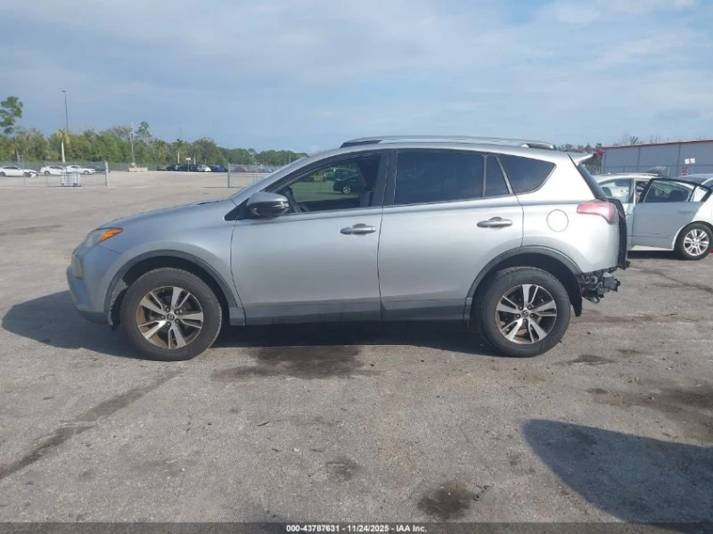 Toyota Rav4 2.5L I-4 DOHC, VVT, 176HP Front Wheel Drive, снимка 7 - Автомобили и джипове - 52773750