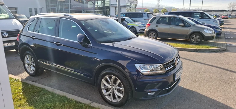 VW Tiguan 2.0 TSI, снимка 2 - Автомобили и джипове - 52846495